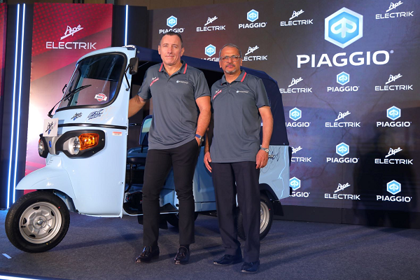  पियाजियो व्हीकल्स ने की आपे इलेक्ट्रिक के नये जमाने की शुरुआत, ऑल-न्&zwj;यू आपे ई-सिटी अल्&zwj;ट्रा और आपे ई-सिटी एफएक्&zwj;स मैक्&zwj;स लॉन्&zwj;च किया