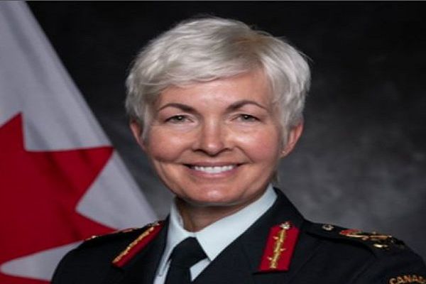 लेफ्टिनेंट-जनरल जेनी कैरिगनन कनाडा की पहली महिला सेना प्रमुख नियुक्त
