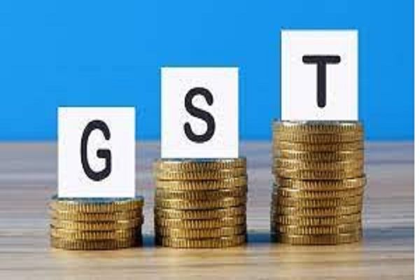 दूध-रोटी से लेकर कार-दवाओं तक, सब पर नया GST!