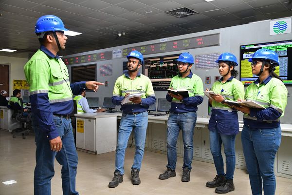 वेदांता एल्युमीनियम ने लगभग 2,000 इंजीनियर्स के साथ इंजीनियर्स डे मनाया