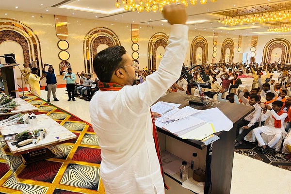  सोशल मीडिया संभागीय कार्यशाला में वैजयन्त पंडा ने दिए टिप्स 