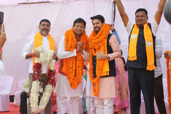  महेश गागड़ा का नामांकन, शामिल हुए केंद्रीय मंत्री, उमड़ा जनसैलाब     