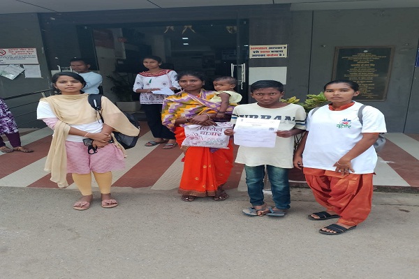  तीन दिव्यांग बच्चों का बनाया गया दिव्यांग प्रमाण पत्र