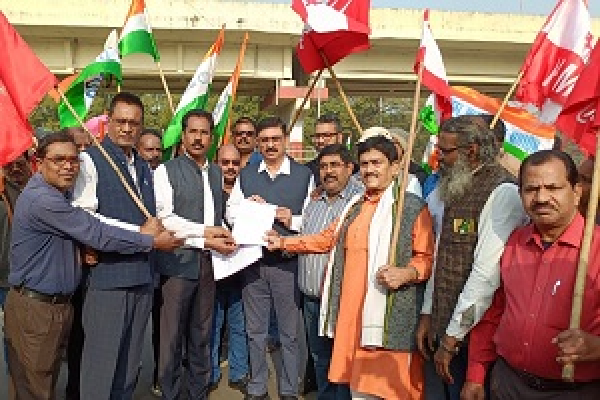मिनी गिरौदपुरी धाम के कार्यक्रम में मुख्यमंत्री बतौर मुख्य अतिथि सम्मलित