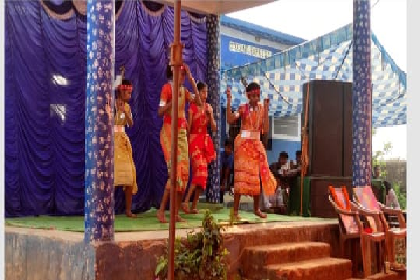 हाई स्कूल मालगांव में वार्षिकोत्सव धूमधाम से मनाया गया