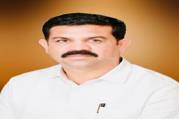 आवासीय कन्या पोटाकेबिन स्कूल में आग लगने की घटना की उच्चस्तरीय जाँच हो- विक्रम मंडावी 