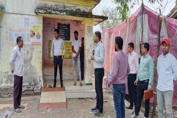  सीईओ जिला पंचायत ने ग्राम पंचायत तोयनार एवं धनोरा के विभिन्न विकास कार्यों का लिया जायजा