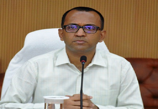 अनुकम्पा नियुक्ति के प्रकरणों का शासन से प्राप्त नए निर्देशानुसार करें निराकृत: कलेक्टर