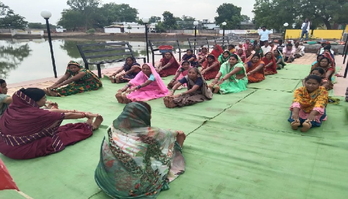 अंतर्राष्ट्रीय योग दिवस पर धमतरी के 102 अमृत सरोवरों में होगा योगाभ्यास