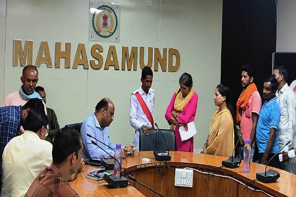  जनदर्शन में सुनी गई 29 आवेदकों की मांग-समस्याएं