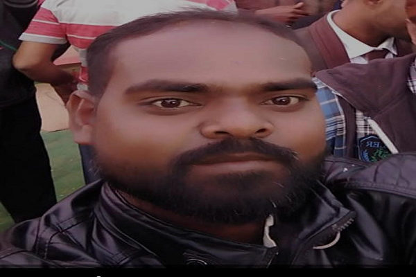 अवैध शराब बेचने वाले आरोपी के विरुद्ध पुलिस का प्रहार