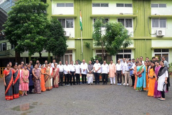 श्री अग्रसेन कन्या महाविद्यालय एवं विद्यालय में हर्षोल्लास से मनाया गया स्वतंत्रता दिवस