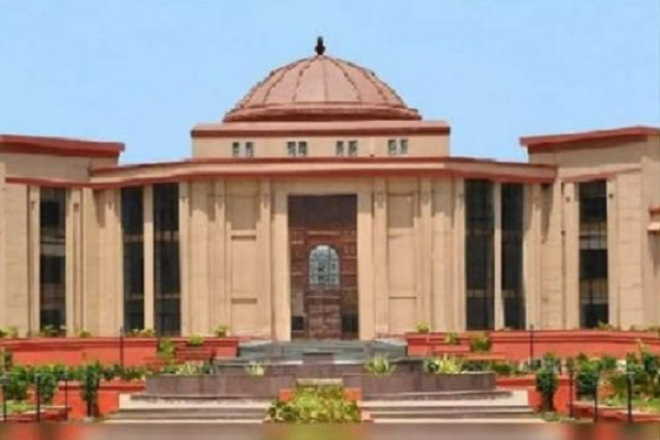 हाई कोर्ट में आया अजीबो-गरीब मामला, मेरा नाम नटवर लाल इसलिए होती है पीड़ा