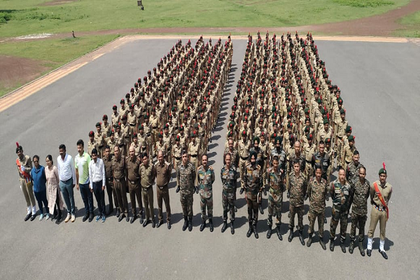  सीएटीसी -15 के कमान अधिकारी कर्नल सौरभ कुमार ने ओपनिंग एड्रेस  देकर शिविर का शुभारंभ किया