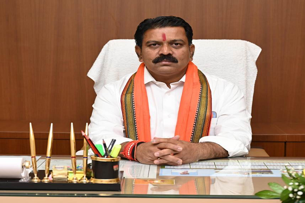 लोहारीडीह की घटना दुःखद, दोषियों पर होगी कड़ी कार्रवाई : विजय शर्मा