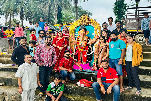 सिन्हा परिवार ने गणपति स्थपाना के पूर्ण किए 52वा वर्ष