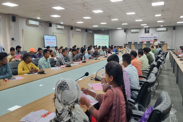 पीएम आवास योजना (ग्रामीण) अंतर्गत आवास मित्रों को मिला प्रशिक्षण