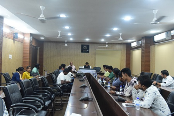 नगरपालिकाओं के आम निर्वाचन 2024 के लिए निर्वाचक नामावलियों का प्रारंभिक प्रकाशन