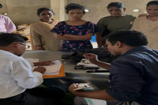 बीजापुर में अवैध तरीके से संचालित क्लीनिक को एसडीएम ने किया सील