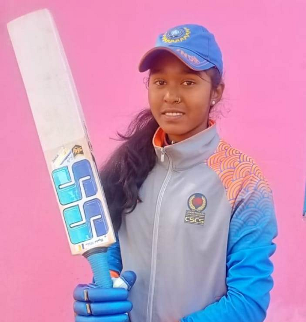 अंडर-19 में बीसीसीआई टी20 ट्रॉफी के लिए खेलेगी जशपुर की आकांक्षा