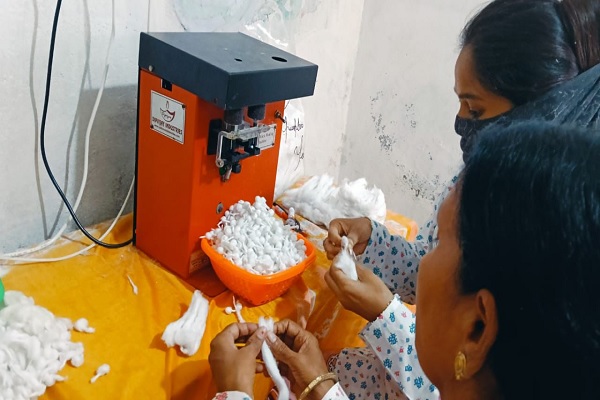 विशेष लेख :लखपति दीदी योजना : स्वावलंबी महिलाओं का सफर - झलक महिला स्वसहायता समूह की प्रेरणादायक यात्रा