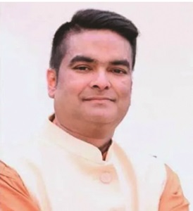 भोरमदेव तीर्थ पर केंद्रित फिल्म का गीत-संगीत तैयार कर रहे नवलदास