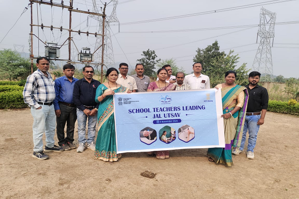 जल उत्सव : आंकाक्षी विकासखंड बोडला में शिक्षकों का प्रशिक्षण कार्यक्रम का किया गया आयोजन   क्षेत्र के विभिन्न विद्यालयों के विज्ञान शिक्षकों को जल गुणवत्ता परीक्षण की विधियां सिखाई गईं