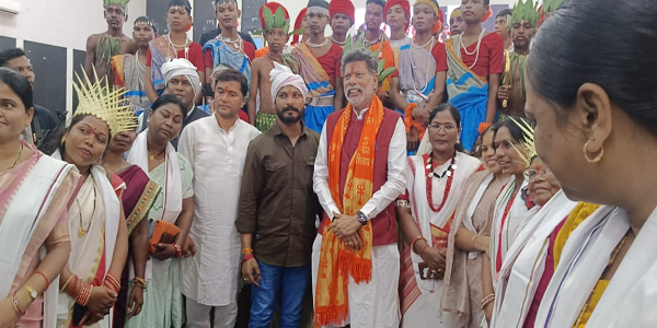 जावंगा ऑडिटोरियम में उत्साह के साथ मनाया गया जनजातीय गौरव दिवस