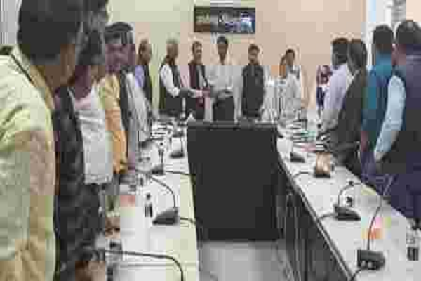 रेडक्रॉस प्रबंध समिति चुनाव में हरिशंकर सभापति और वर्षा उप सभापति