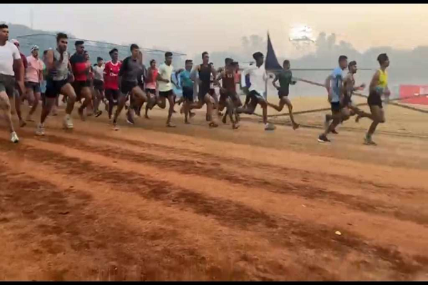 आरक्षक भर्ती में बड़ी गड़बड़ी, एफआईआर के बाद जांच जारी...