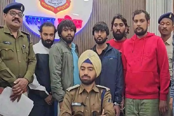  भू माफियाओं के लिए काम करने वाले 5 गिरफ्तार