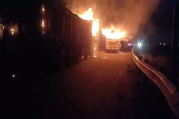 ट्रक की चपेट में आने से स्कूटी सवार की मौत