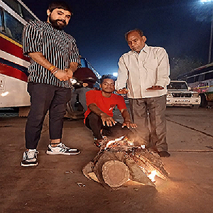 धमतरी के प्रमुख स्थानों पर है अलाव की व्यवस्था