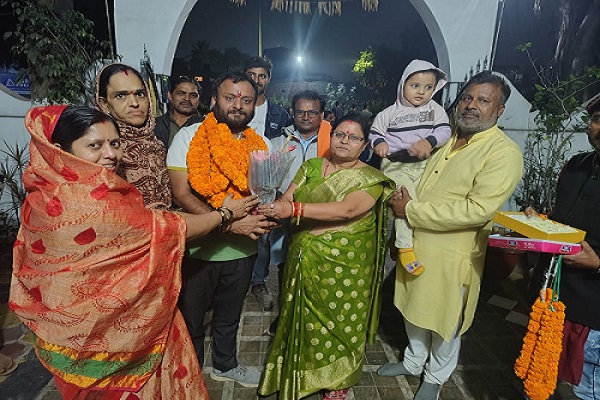 अतुल शर्मा विगत 15 वर्षों से भाजपा संगठन के लिए कार्य करते हुए विभिन्न दायित्व का निर्वाह कर चुके है