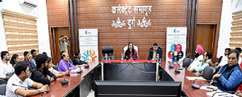 भारत के आर्थिक विकास नवाचार और रोजगार सृजन में स्टार्टअप के महत्वपूर्ण योगदान: कलेक्टर सुश्री चौधरी