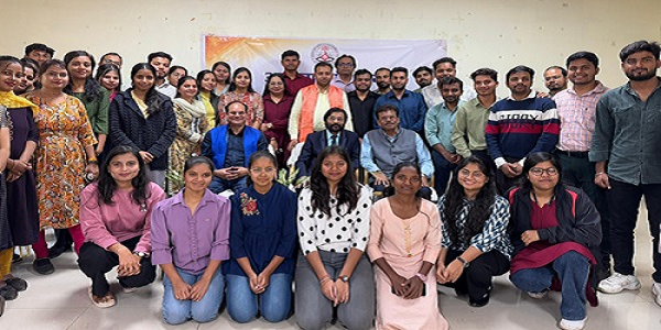 स्वास्थ्य सेवाओं की बेहतरी के लिए अस्पताल प्रबंधन आवश्यक: डॉ. सहाय