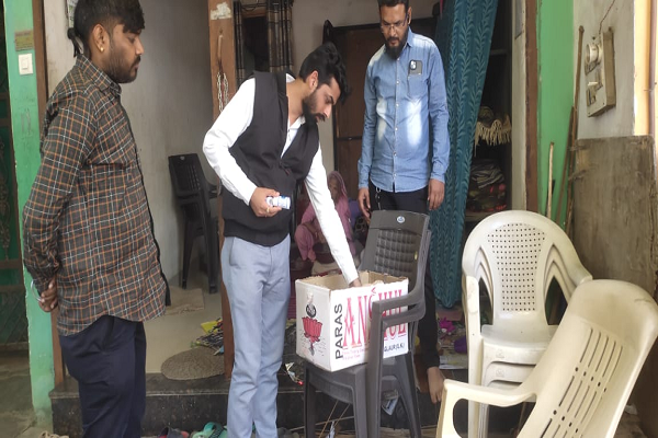 चाइनीज मांझा को लेकर पर प्रशासन सख्त, प्रशासनिक टीम ने दुकानों क़ा किया निरीक्षण
