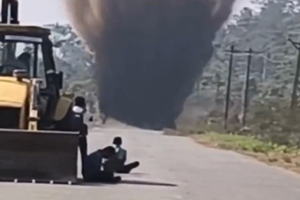 स्टेट हाइवे पर नक्सलियों ने बिछाया था बारूद, जवानों ने किया नष्ट