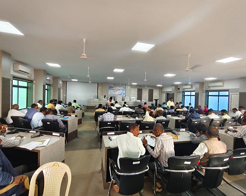 सेक्टर अधिकारियों को मिली मतदान प्रक्रिया की जानकारी