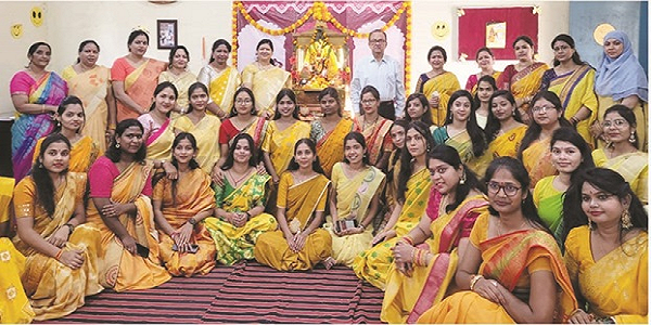 महिला महाविद्यालय में हुआ बसंत पंचमी उत्सव का आयोजन