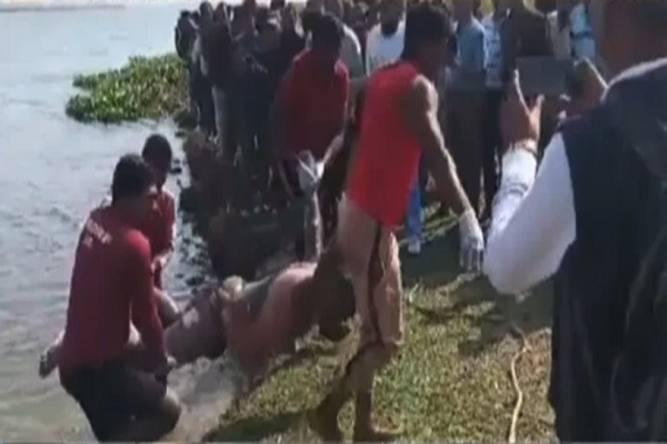 हसदेव नदी में डूबने से तीन की मौत