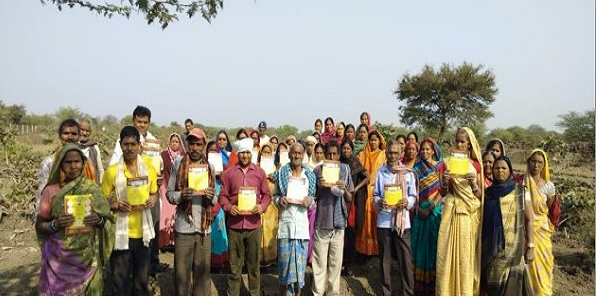 मनरेगा श्रमिकों ने लिया शतप्रतिशत मतदान का संकल्प