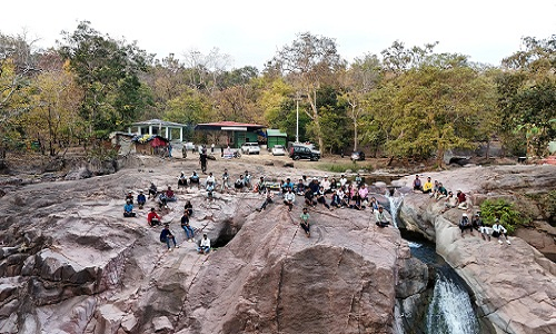 ठाड़पथरा में पर्यटन को बढ़ावा देने विविध गतिविधियों का आयोजन