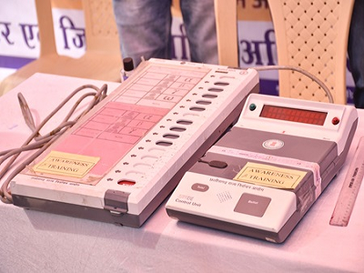 सुरक्षा की दृष्टि से मतदान केंद्रों के भवन में किया गया परिवर्तन, 8 मतदान केंद्र हुए प्रभावित