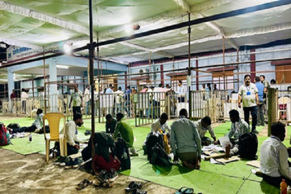 नगरीय निकाय में मतदान के बाद ईवीएम स्ट्रांग रूम में जमा