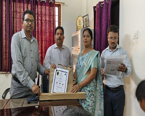 उत्कृष्ट कार्य के लिए 22 शिक्षकों को किया गया सम्मानित