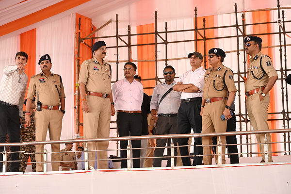 मुख्य सचिव एवं डीजीपी ने बिलासपुर में प्रधानमंत्री के कार्यक्रम के तैयारियों का लिया जायजा 