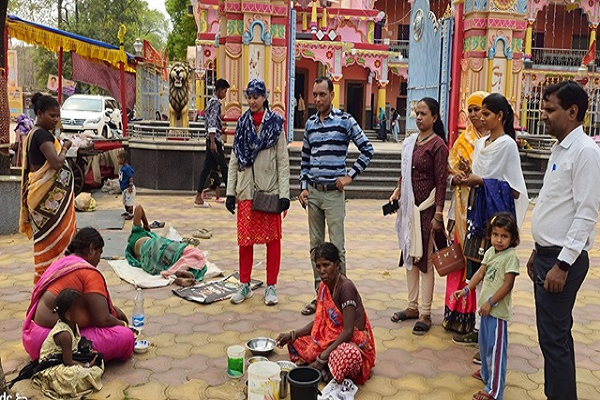 नवरात्रि पर बाल भिक्षावृत्ति रोकने के लिए अभियान