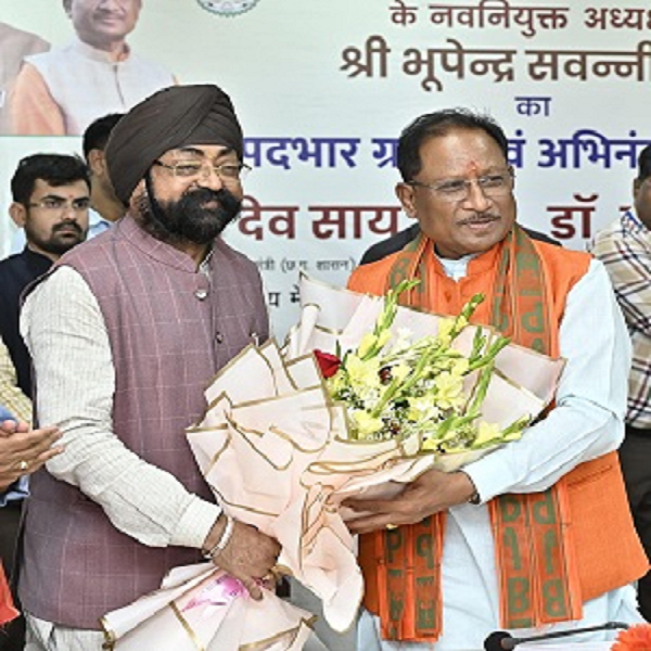 क्रेडा के नवनियुक्त अध्यक्ष भूपेंद्र सवन्नी ने किया पदभार ग्रहण, CM भी हुए शामिल