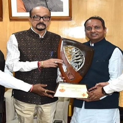  भारतीय रेडक्रॉस सोसायटी छत्तीसगढ़ के प्रथम नवनिर्वाचित चेयरमेन बने तोमन साहू